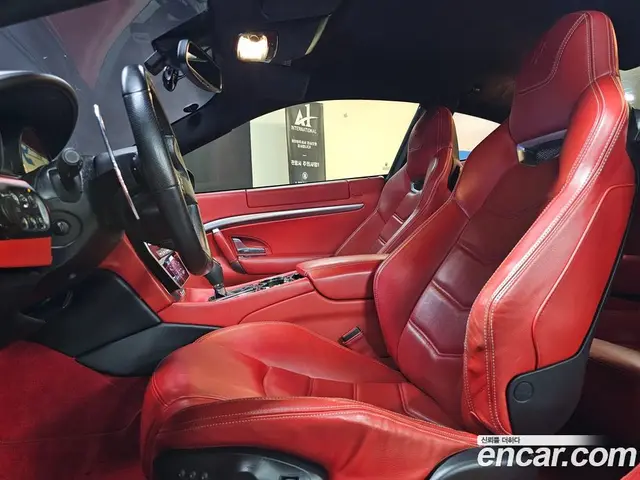 Maserati GranTurismo 2012 4.7 автомат (гидро), миниатюра 11 Maserati GranTurismo 2012 4.7 автомат (гидро), миниатюра 11