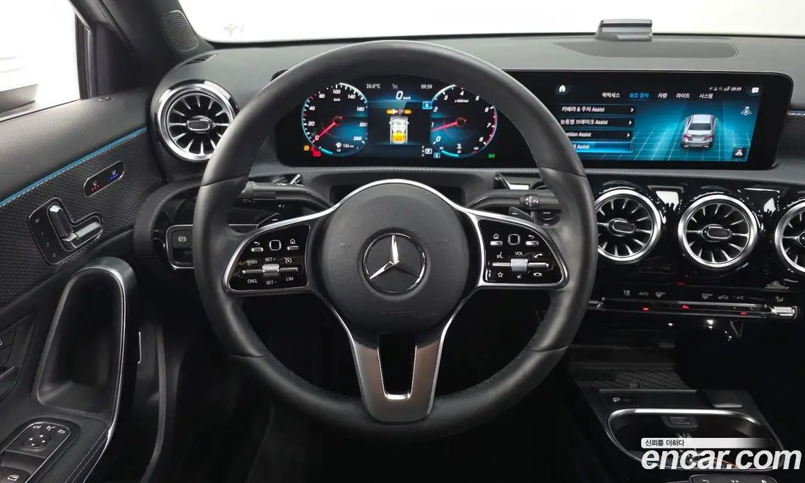 Mercedes-Benz A-Class 2021 2.0 автомат (гидро), фото 19