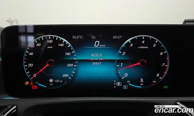 Mercedes-Benz A-Class 2021 2.0 автомат (гидро), миниатюра 10