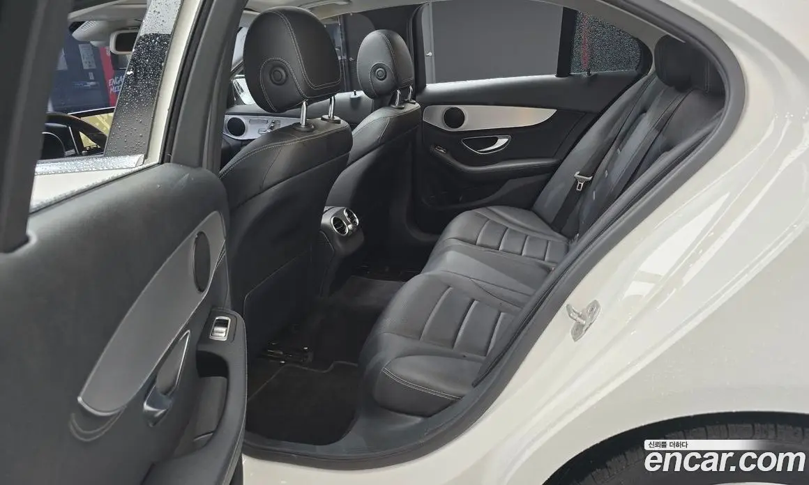 Mercedes-Benz C-Class 2015 2.0 автомат (гидро), фото 12 Mercedes-Benz C-Class 2015 2.0 автомат (гидро), фото 12