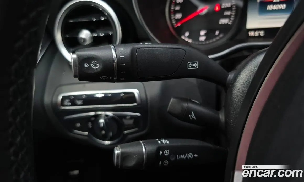 Mercedes-Benz C-Class 2015 2.0 автомат (гидро), фото 16 Mercedes-Benz C-Class 2015 2.0 автомат (гидро), фото 16