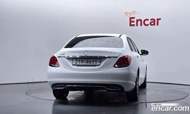 Mercedes-Benz C-Class 2015 2.0 автомат (гидро), миниатюра 4 Mercedes-Benz C-Class 2015 2.0 автомат (гидро), миниатюра 4