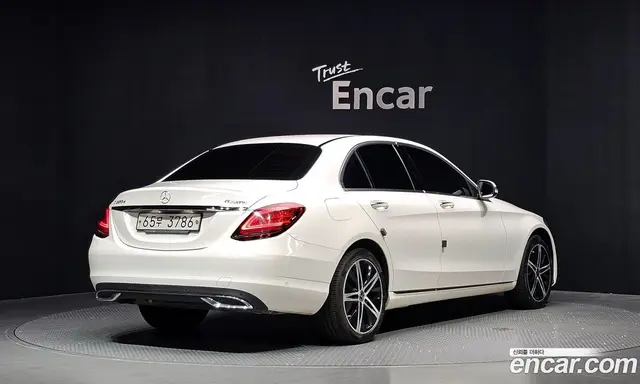 Mercedes-Benz C-Class 2019 1.9 автомат (гидро), миниатюра 2 Mercedes-Benz C-Class 2019 1.9 автомат (гидро), миниатюра 2