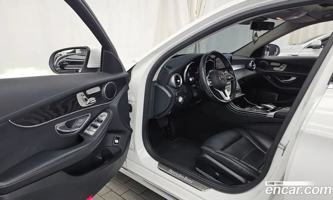 Mercedes-Benz C-Class 2019 1.9 автомат (гидро), фото 13 Mercedes-Benz C-Class 2019 1.9 автомат (гидро), фото 13