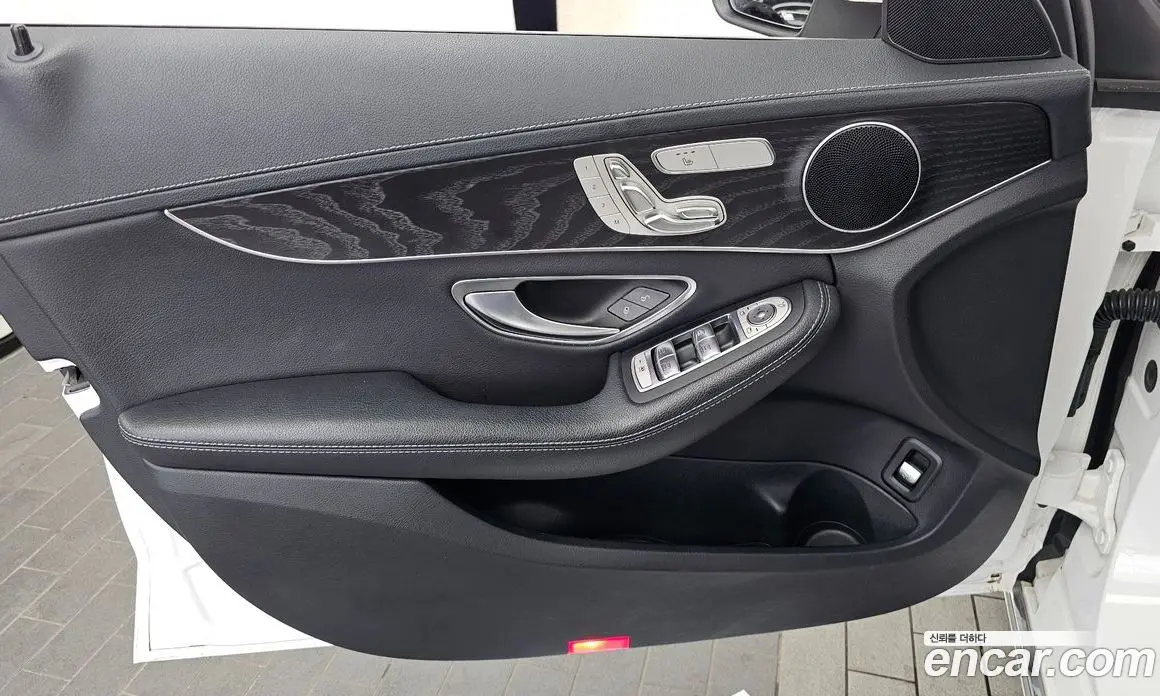 Mercedes-Benz C-Class 2019 1.9 автомат (гидро), фото 14 Mercedes-Benz C-Class 2019 1.9 автомат (гидро), фото 14