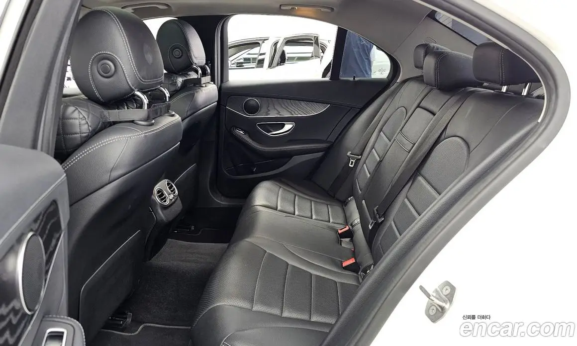 Mercedes-Benz C-Class 2019 1.9 автомат (гидро), фото 16 Mercedes-Benz C-Class 2019 1.9 автомат (гидро), фото 16