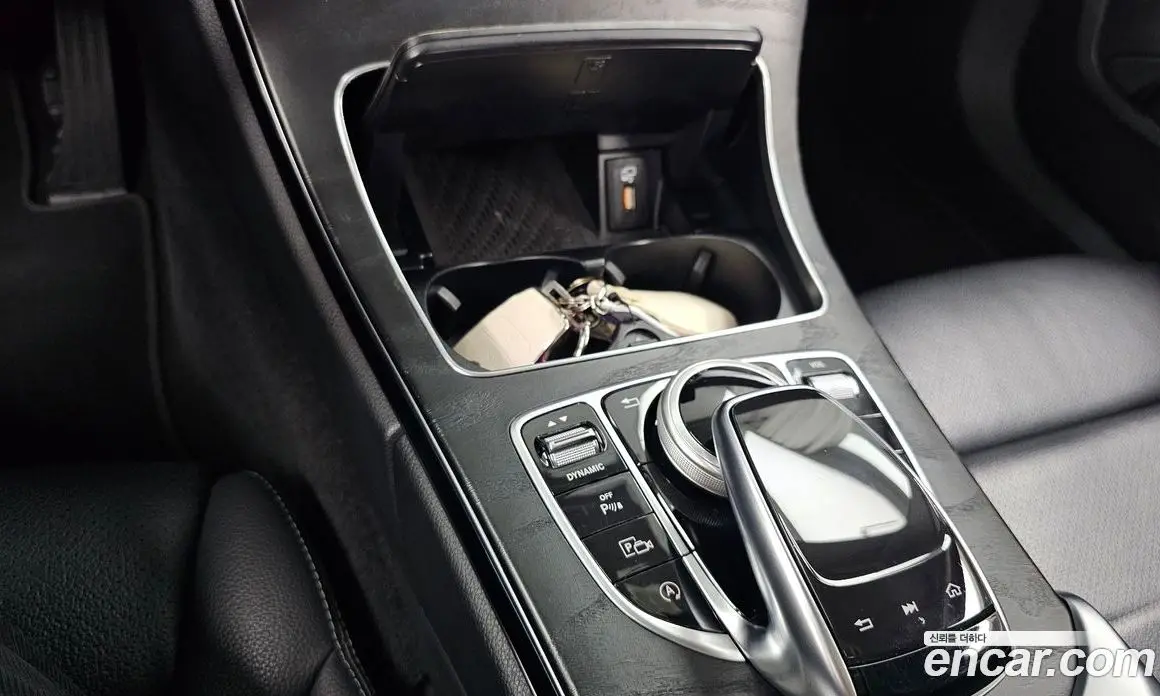Mercedes-Benz C-Class 2019 1.9 автомат (гидро), фото 27 Mercedes-Benz C-Class 2019 1.9 автомат (гидро), фото 27