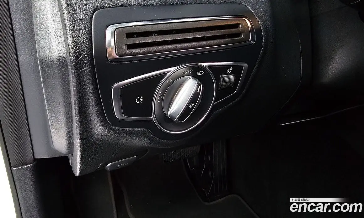 Mercedes-Benz C-Class 2019 1.9 автомат (гидро), фото 30 Mercedes-Benz C-Class 2019 1.9 автомат (гидро), фото 30