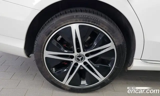 Mercedes-Benz C-Class 2019 1.9 автомат (гидро), миниатюра 5 Mercedes-Benz C-Class 2019 1.9 автомат (гидро), миниатюра 5