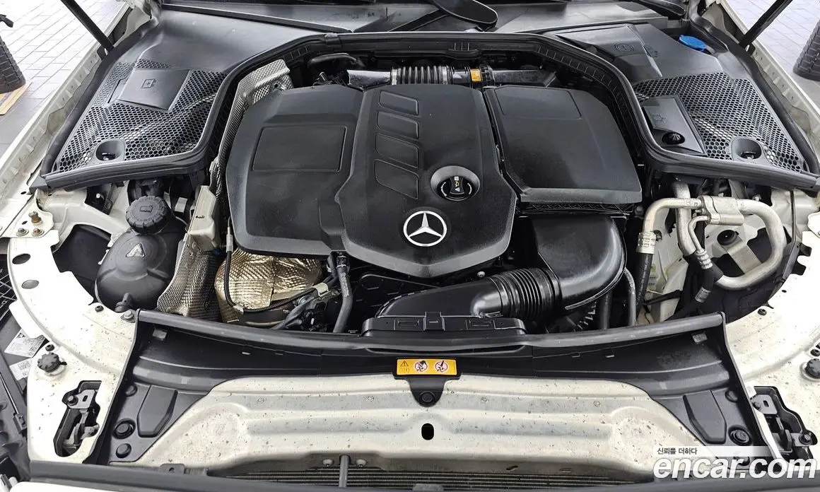 Mercedes-Benz C-Class 2019 1.9 автомат (гидро), фото 6 Mercedes-Benz C-Class 2019 1.9 автомат (гидро), фото 6
