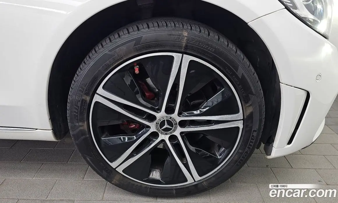 Mercedes-Benz C-Class 2019 1.9 автомат (гидро), фото 7 Mercedes-Benz C-Class 2019 1.9 автомат (гидро), фото 7