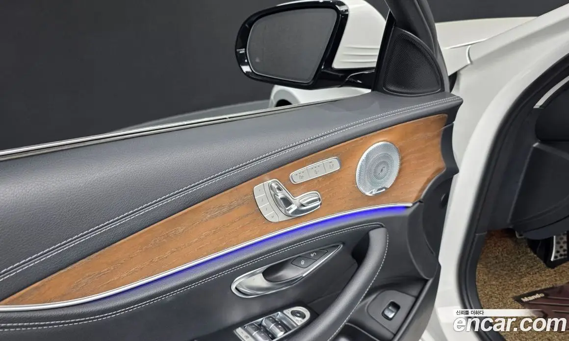 Mercedes-Benz E-Class 2020 2.0 автомат (гидро), фото 36