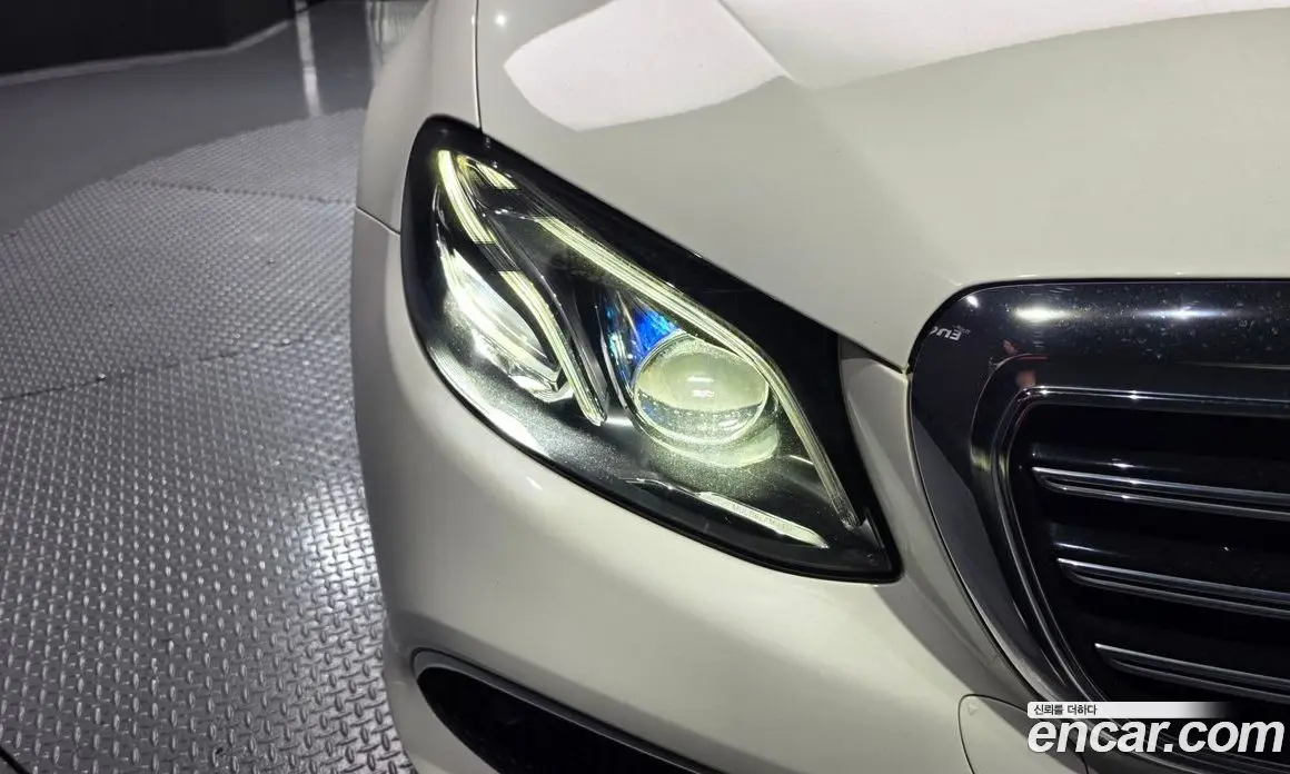 Mercedes-Benz E-Class 2020 2.0 автомат (гидро), фото 8