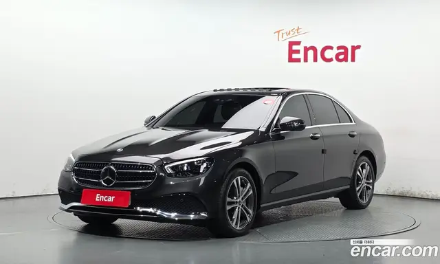 Mercedes-Benz E-Class 2022 2.0 автомат (гидро), миниатюра 1 Mercedes-Benz E-Class 2022 2.0 автомат (гидро), миниатюра 1