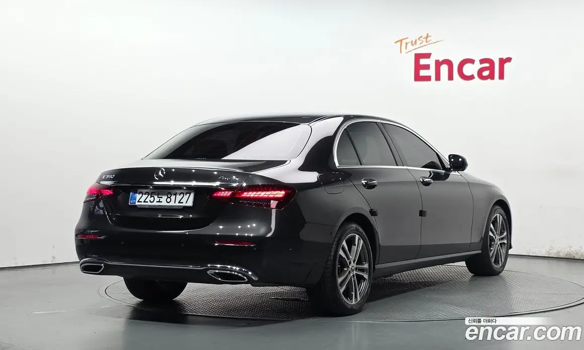 Mercedes-Benz E-Class 2022 2.0 автомат (гидро), фото 2 Mercedes-Benz E-Class 2022 2.0 автомат (гидро), фото 2
