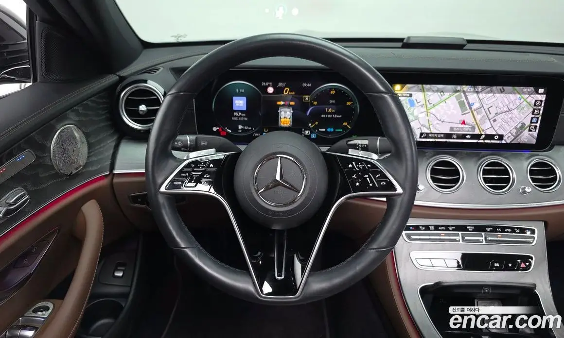 Mercedes-Benz E-Class 2022 2.0 автомат (гидро), фото 14 Mercedes-Benz E-Class 2022 2.0 автомат (гидро), фото 14