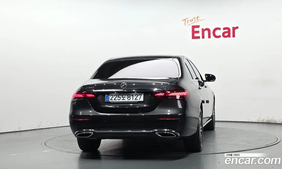 Mercedes-Benz E-Class 2022 2.0 автомат (гидро), фото 4 Mercedes-Benz E-Class 2022 2.0 автомат (гидро), фото 4