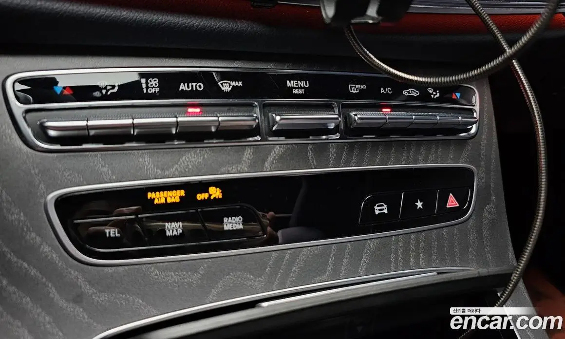 Mercedes-Benz E-Class 2022 3.0 автомат (гидро), фото 24