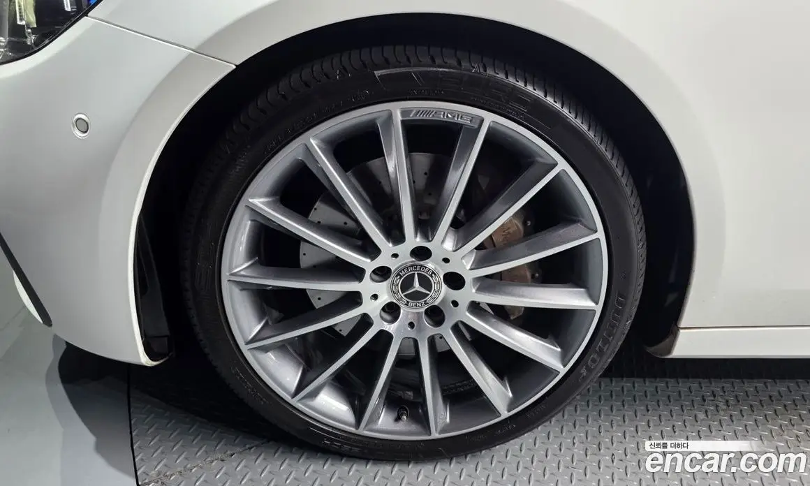 Mercedes-Benz E-Class 2022 2.0 автомат (гидро), фото 5 Mercedes-Benz E-Class 2022 2.0 автомат (гидро), фото 5
