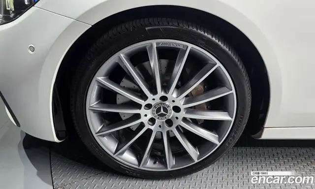 Mercedes-Benz E-Class 2022 2.0 автомат (гидро), миниатюра 5 Mercedes-Benz E-Class 2022 2.0 автомат (гидро), миниатюра 5