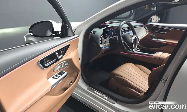 Mercedes-Benz E-Class 2024 2.0 автомат (гидро), миниатюра 12