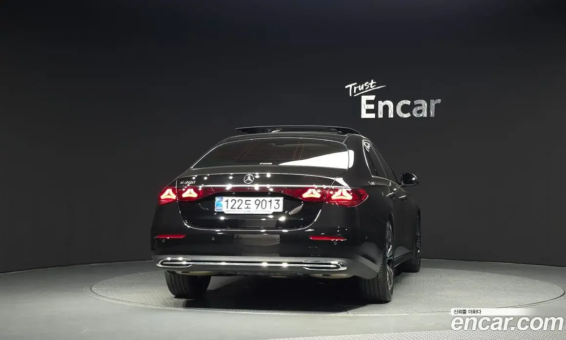 Mercedes-Benz E-Class 2025 2.0 автомат (гидро), фото 4 Mercedes-Benz E-Class 2025 2.0 автомат (гидро), фото 4