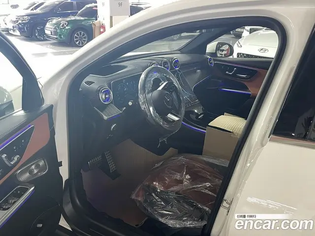 Mercedes-Benz GLC-Class 2026 2.0 автомат (гидро), миниатюра 5 Mercedes-Benz GLC-Class 2026 2.0 автомат (гидро), миниатюра 5