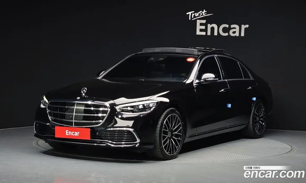 Mercedes-Benz S-Class 2023 4.0 автомат (гидро), фото 1 Mercedes-Benz S-Class 2023 4.0 автомат (гидро), фото 1