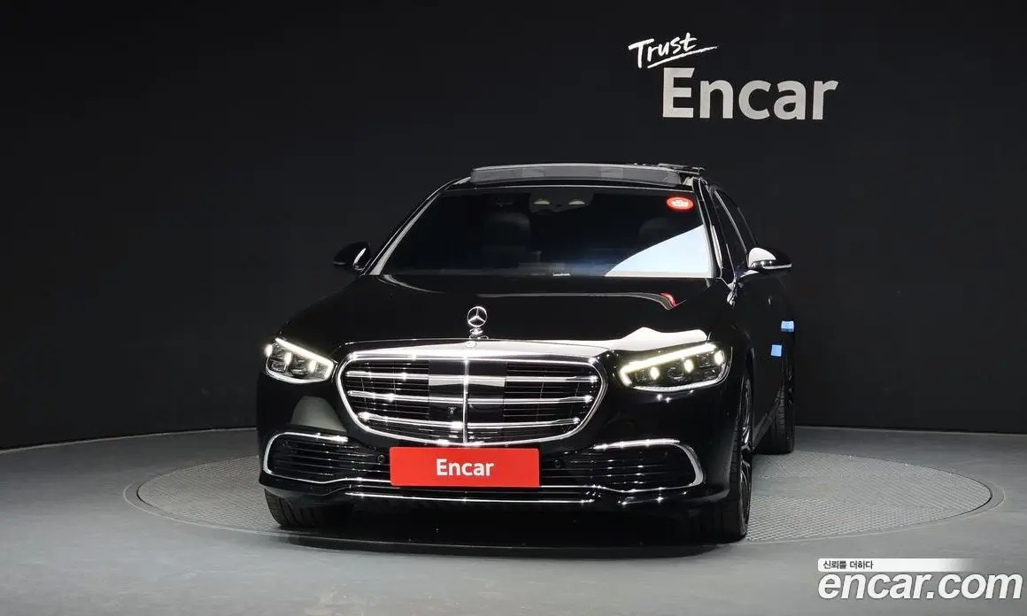 Mercedes-Benz S-Class 2023 4.0 автомат (гидро), фото 3 Mercedes-Benz S-Class 2023 4.0 автомат (гидро), фото 3