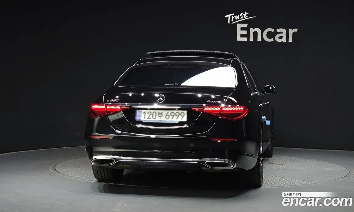 Mercedes-Benz S-Class 2023 4.0 автомат (гидро), фото 4 Mercedes-Benz S-Class 2023 4.0 автомат (гидро), фото 4