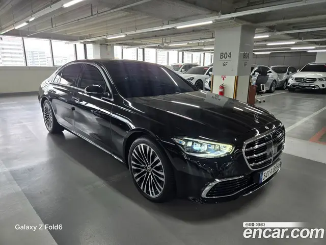 Mercedes-Benz S-Class 2023 3.0 автомат (гидро), миниатюра 3