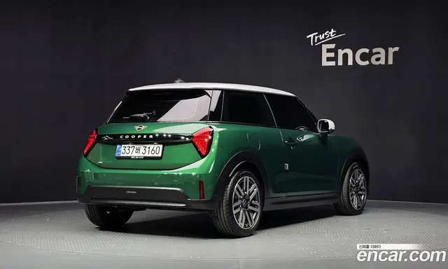 Mini Cooper 2025 2.0 автомат (гидро), миниатюра 2