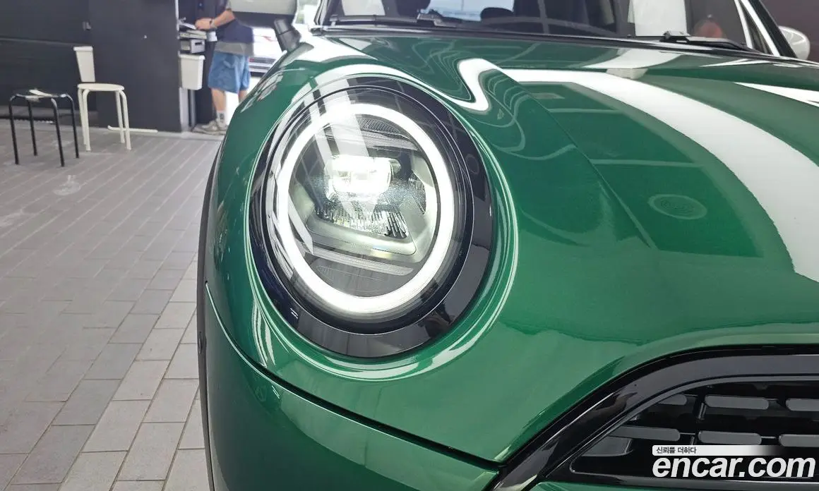 Mini Cooper 2025 2.0 автомат (гидро), фото 8