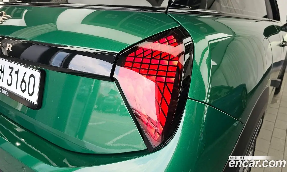 Mini Cooper 2025 2.0 автомат (гидро), фото 9