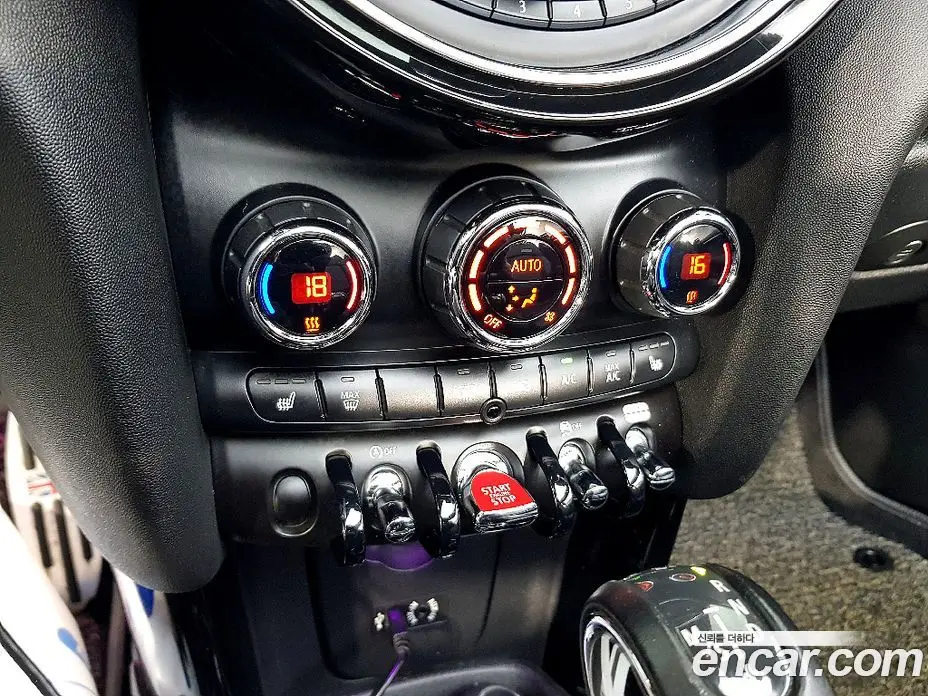 Mini Cooper Convertible 2018 1.5 автомат (гидро), фото 11 Mini Cooper Convertible 2018 1.5 автомат (гидро), фото 11