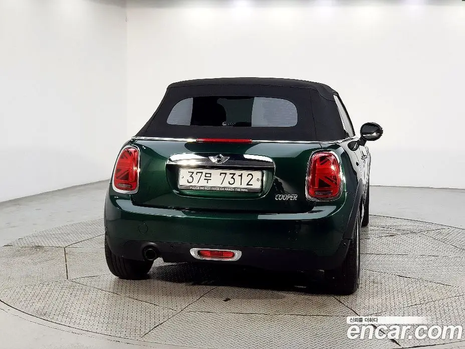 Mini Cooper Convertible 2018 1.5 автомат (гидро), фото 3 Mini Cooper Convertible 2018 1.5 автомат (гидро), фото 3