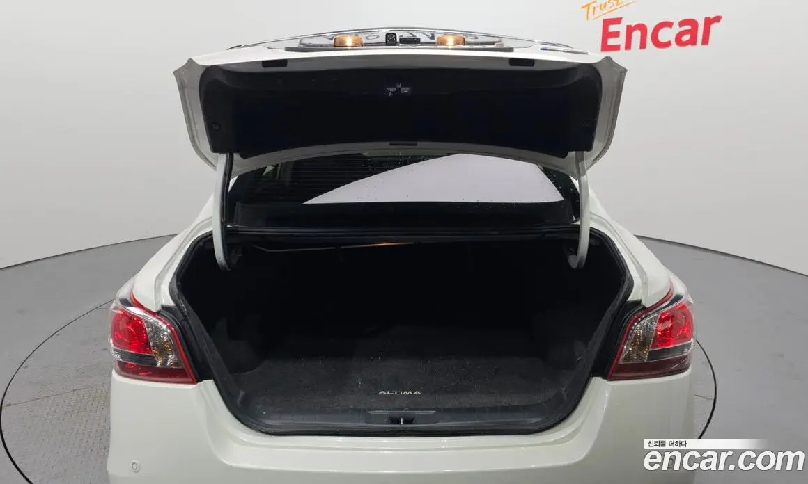 Nissan Altima 2013 2.5 автомат (гидро), фото 20 Nissan Altima 2013 2.5 автомат (гидро), фото 20