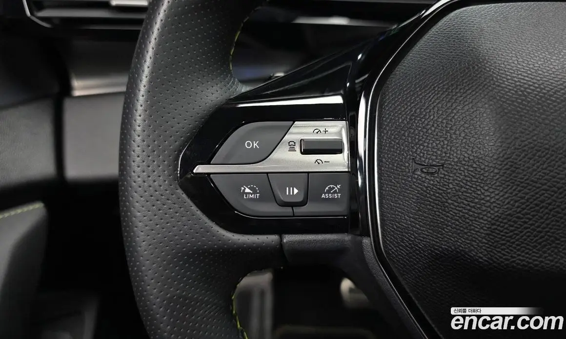 Peugeot 408 2024 1.2 автомат (гидро), фото 23 Peugeot 408 2024 1.2 автомат (гидро), фото 23