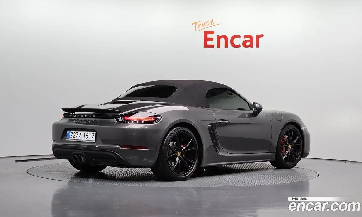 Porsche 718 2020 2.5 автомат (гидро), фото 29 Porsche 718 2020 2.5 автомат (гидро), фото 29