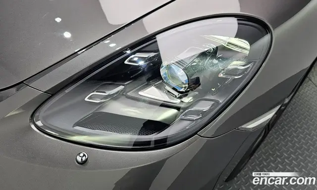Porsche 718 2020 2.5 автомат (гидро), миниатюра 8 Porsche 718 2020 2.5 автомат (гидро), миниатюра 8