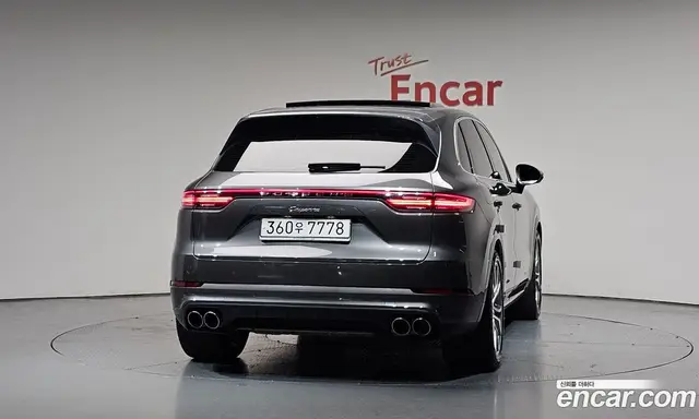 Porsche Cayenne 2020 3.0 автомат (гидро), миниатюра 3