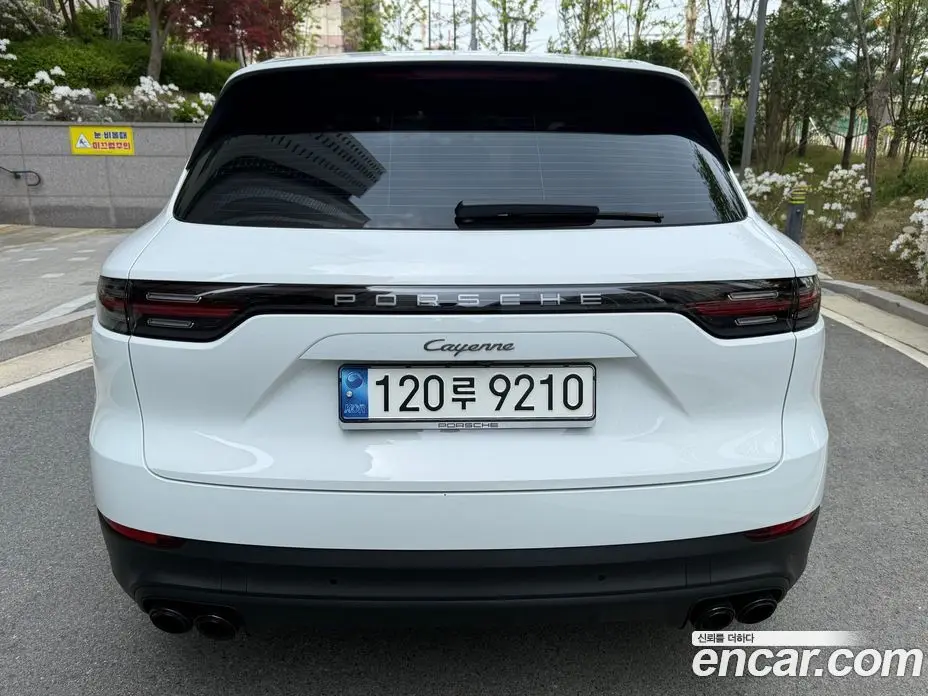 Porsche Cayenne 2023 3.0 автомат (гидро), фото 2 Porsche Cayenne 2023 3.0 автомат (гидро), фото 2