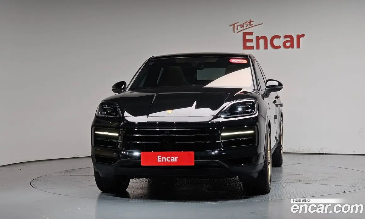 Porsche Cayenne 2025 3.0 автомат (гидро), фото 2 Porsche Cayenne 2025 3.0 автомат (гидро), фото 2