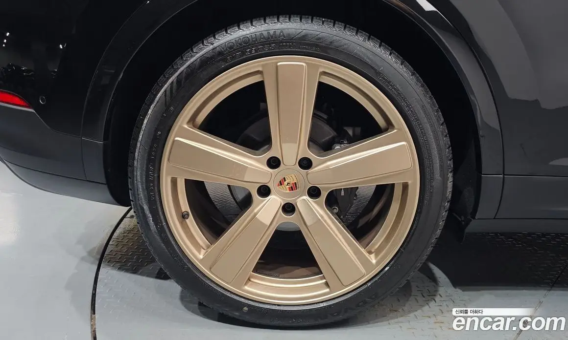 Porsche Cayenne 2025 3.0 автомат (гидро), фото 6 Porsche Cayenne 2025 3.0 автомат (гидро), фото 6