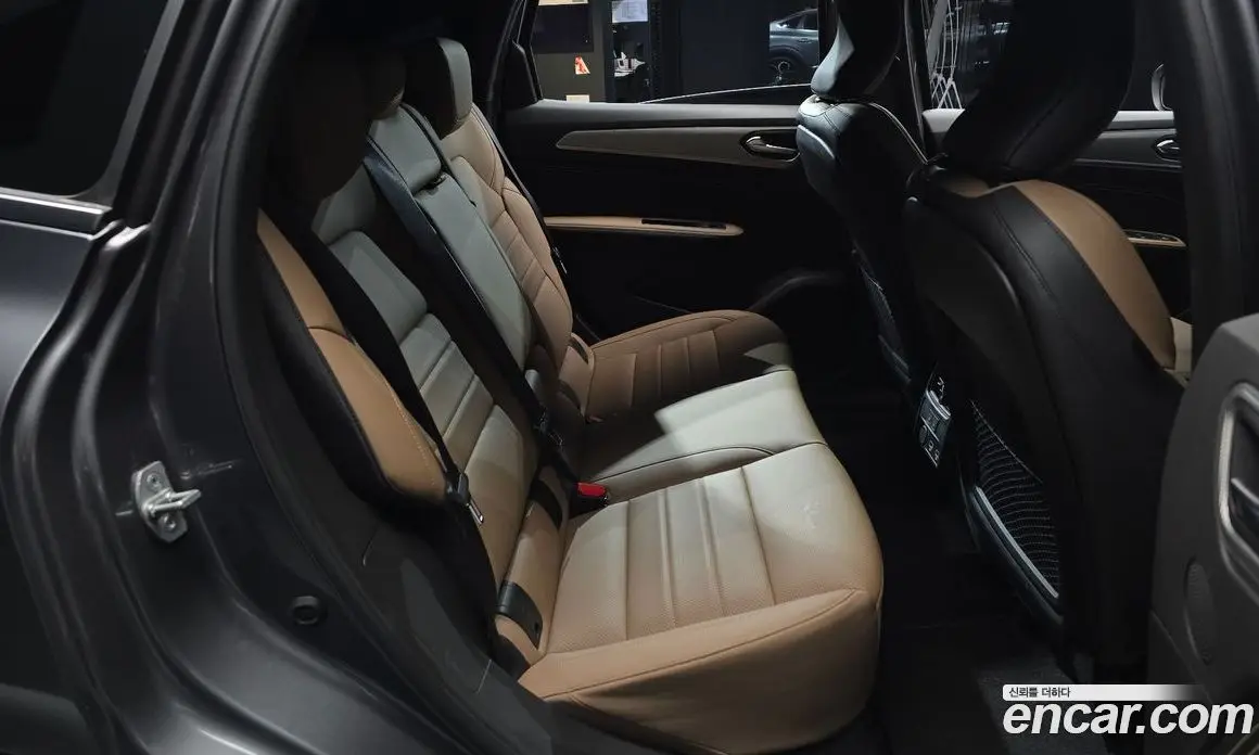 Renault (Samsung) Arkana 2026 1.6 автомат (гидро), фото 17 Renault (Samsung) Arkana 2026 1.6 автомат (гидро), фото 17