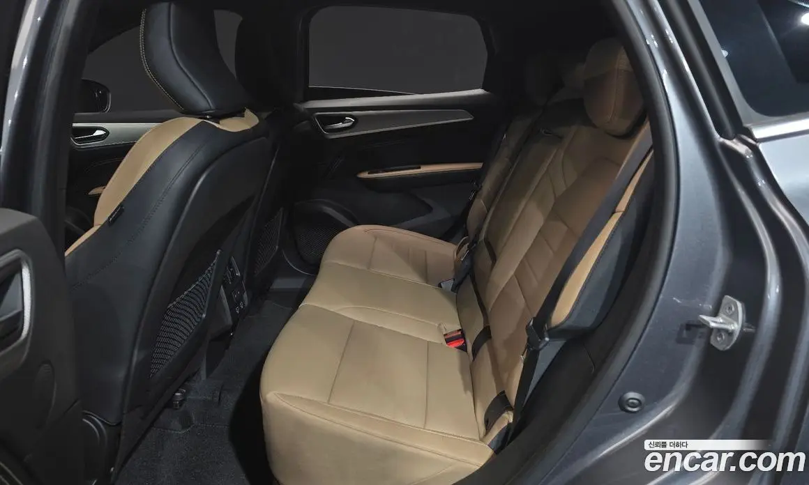 Renault (Samsung) Arkana 2026 1.6 автомат (гидро), фото 18 Renault (Samsung) Arkana 2026 1.6 автомат (гидро), фото 18