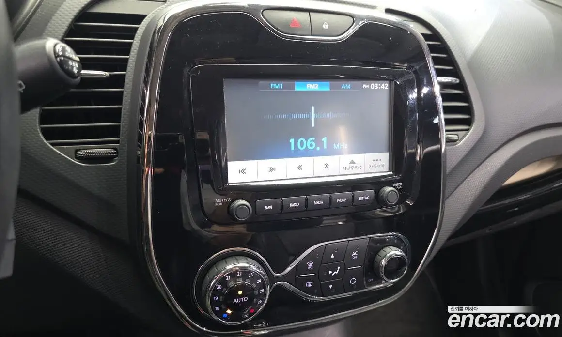 Renault (Samsung) QM3 2015 1.5 автомат (гидро), фото 16