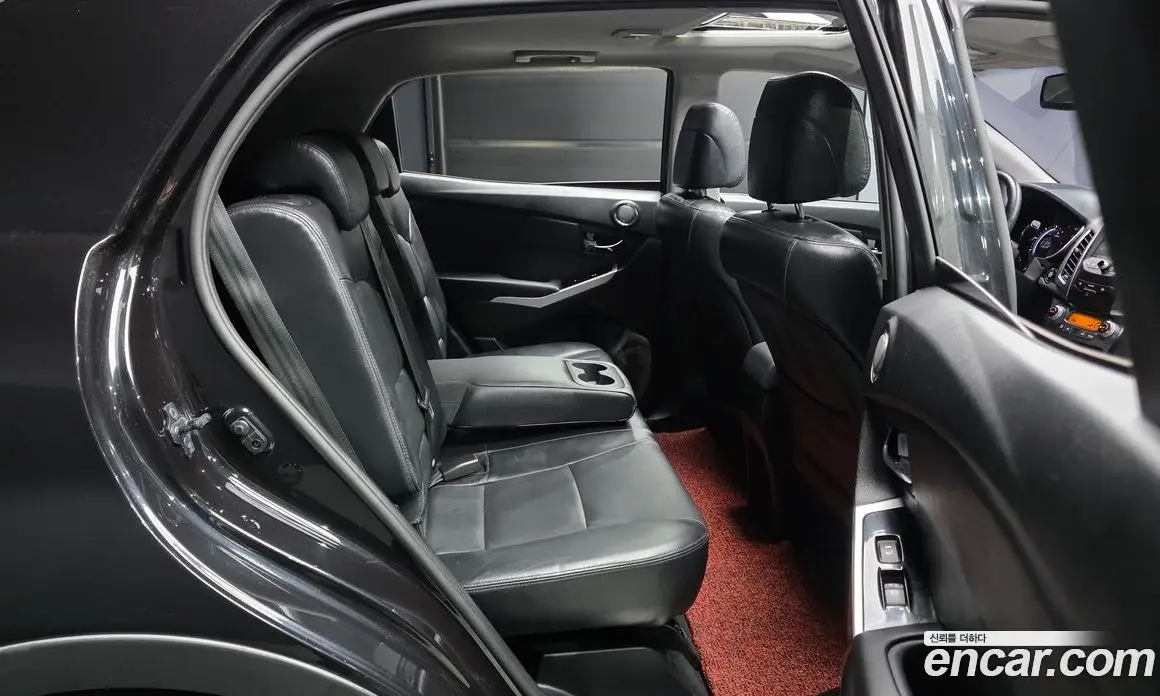 SsangYong Korando 2014 2.0 автомат (гидро), фото 17