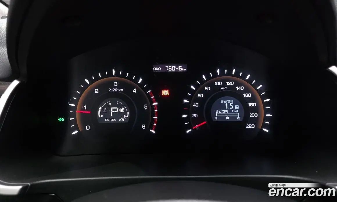 SsangYong Korando 2014 2.0 автомат (гидро), фото 10