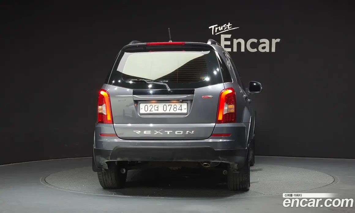 SsangYong Rexton 2016 2.2 автомат (гидро), фото 4 SsangYong Rexton 2016 2.2 автомат (гидро), фото 4
